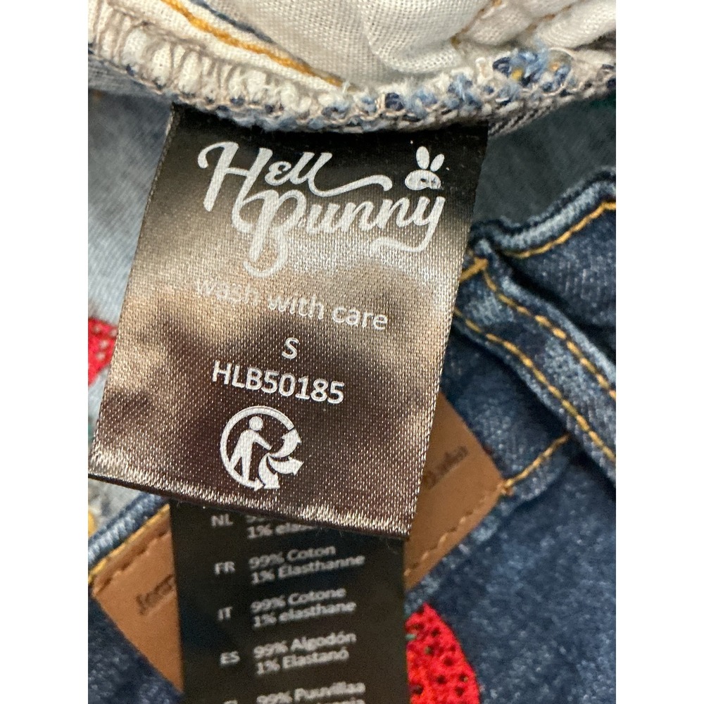 Hell Bunny Strawberry Embroidered Denim Shorts Dark Wash High Rise W28 HLB50185 - Picture 11 of 12